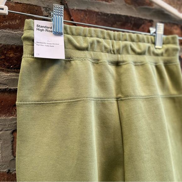 NEW Size XS Nike Sportswear Women's Tech Fleece Essential Jogger Alligator Black - Picture 9 of 10